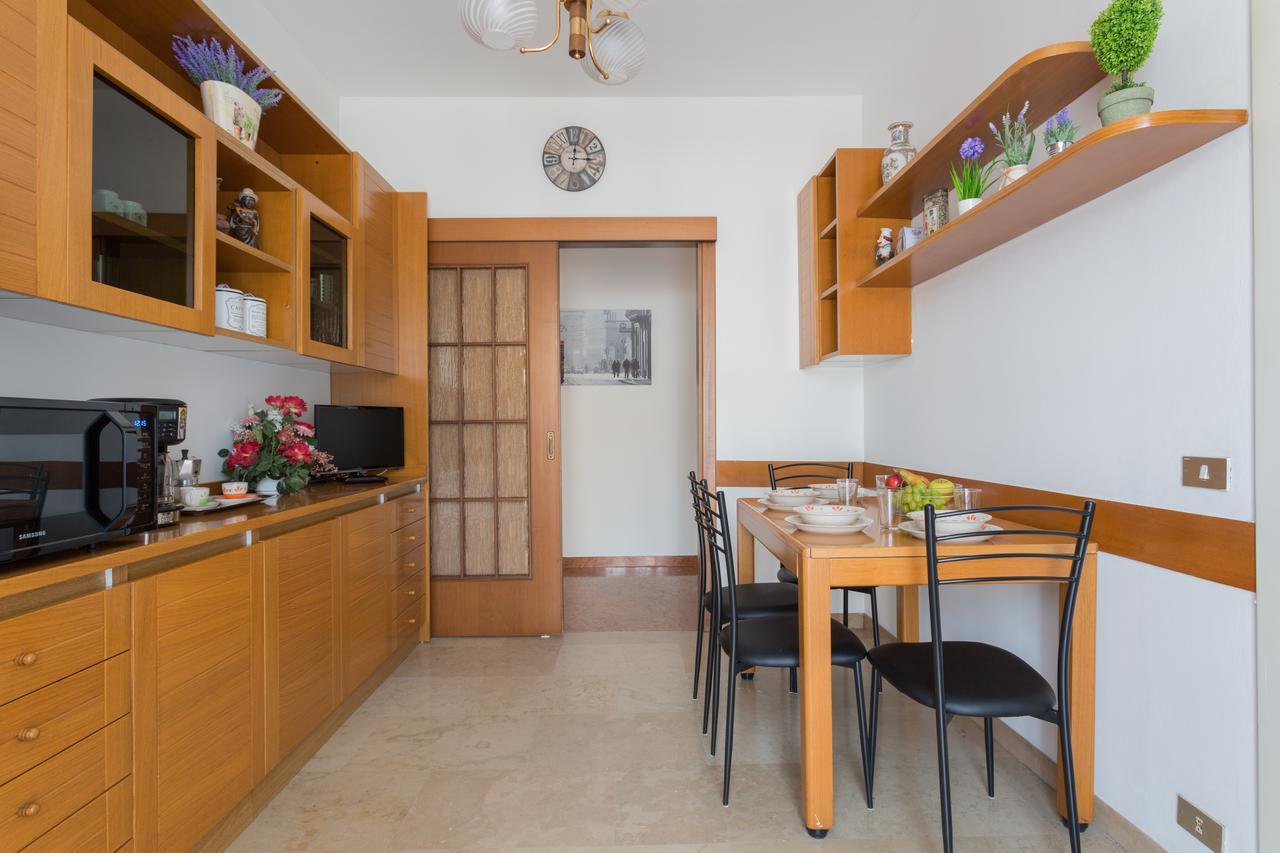 Cenisio Subway Flat Milão Exterior foto